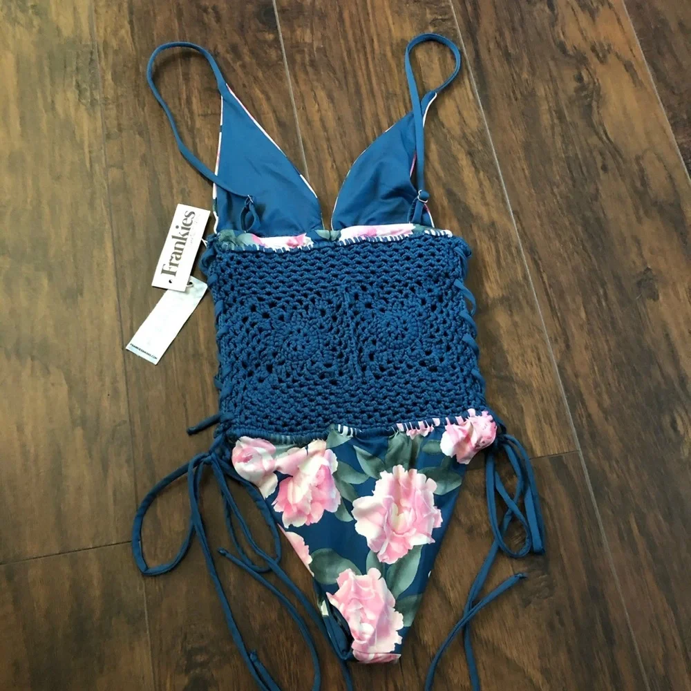 Frankies Bikinis Lilah One Piece Pink Peony
